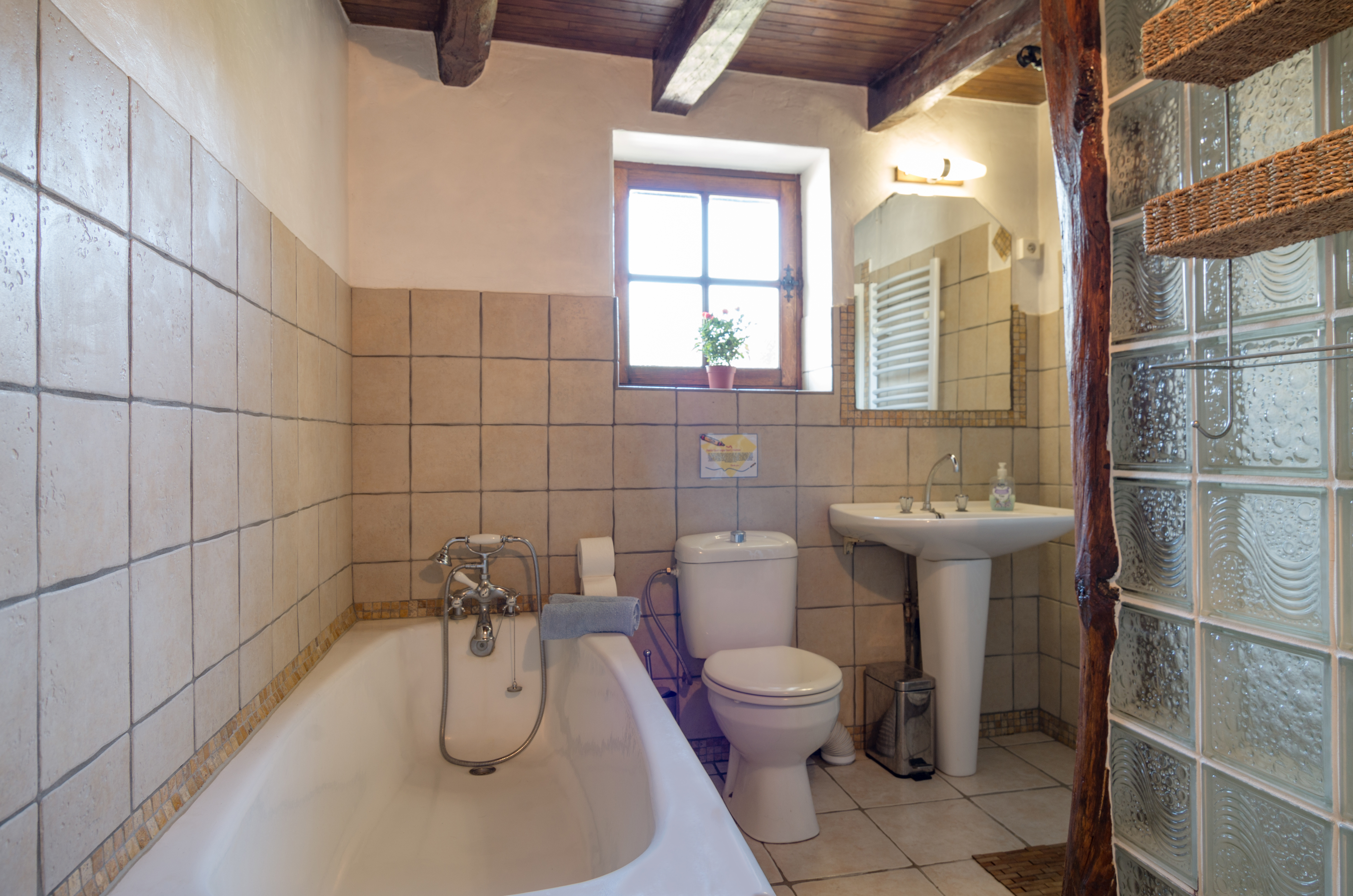 La Perode, Robshaw, June 2019 full sized) (67).jpg